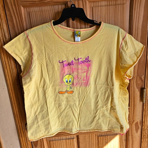 Branded Vintage Tweety Bird Women's 2x Shirt - Picture 2 of 5